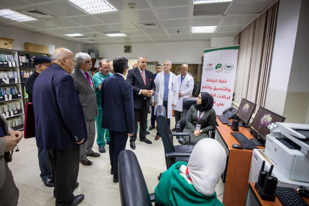 “بيت مال القدس” تفتتح وحدة اليقظة والتنسيق والتتبع لحالات الطوارئ والمستعجلات بمستشفى المقاصد في القدس